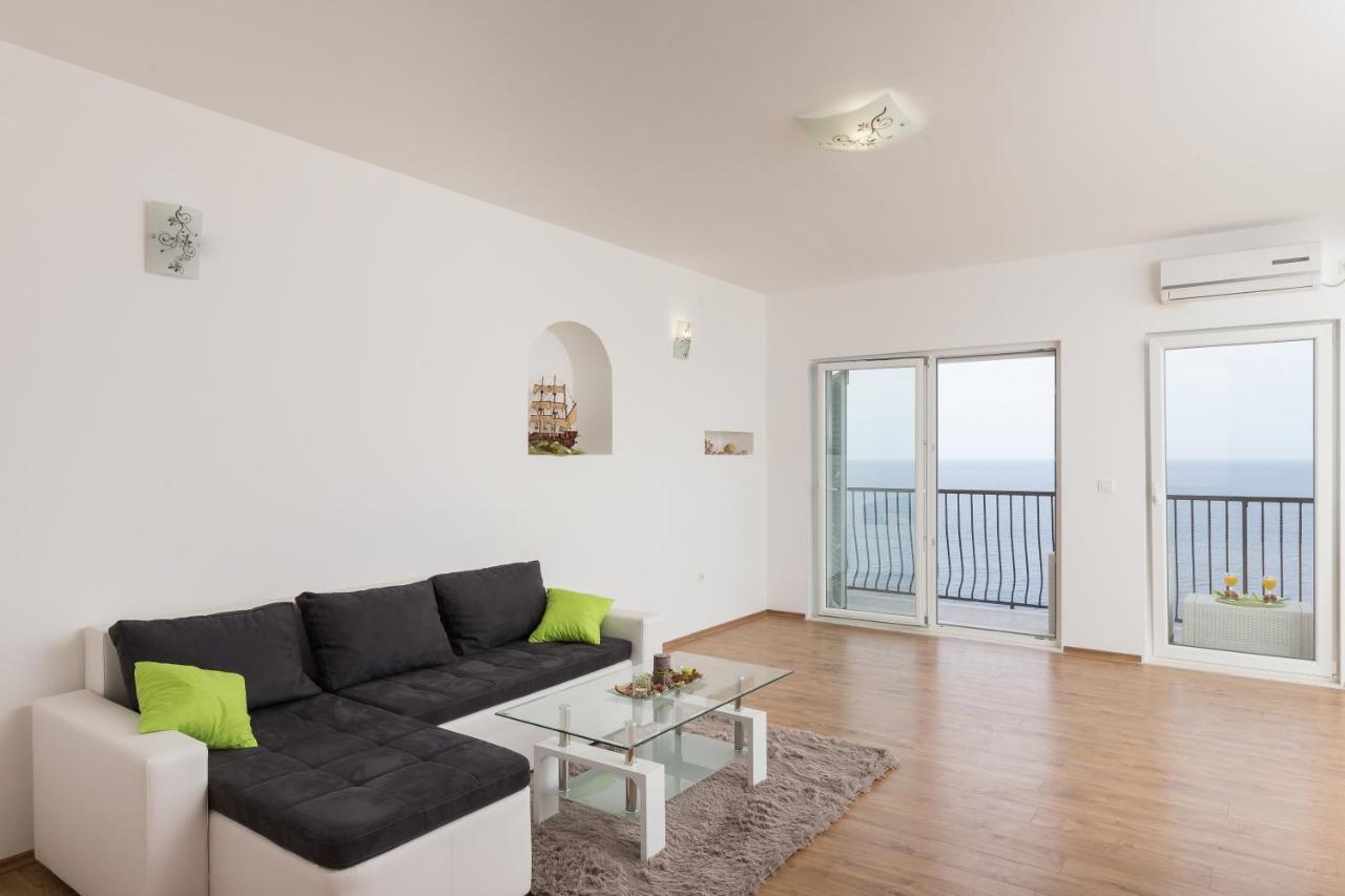Apartment Manuela