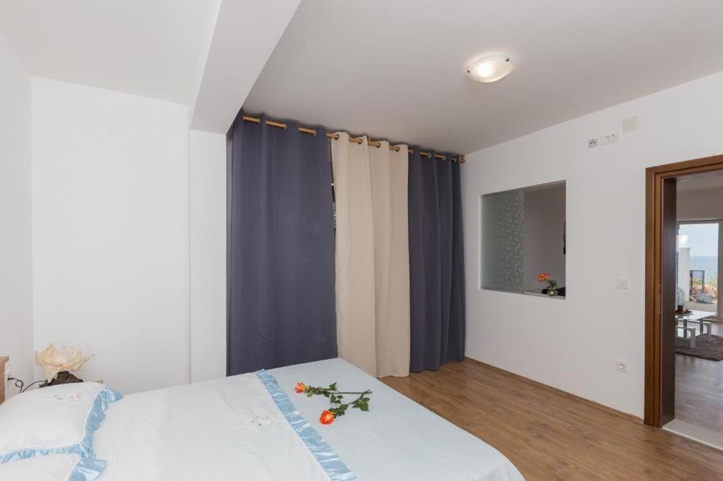 Manuela Apartment